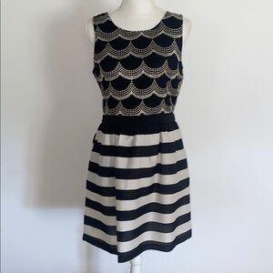 Skies are Blue Lined Sleeveless Dress